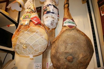 copertina_salumi.jpg